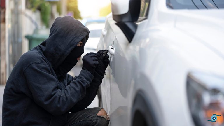 اقدامات لازم پس از سرقت خودرو؛ از آگاهی تا سامانه و بیمه، سامانه رفع تاری و تشخیص پلاک نهان نما